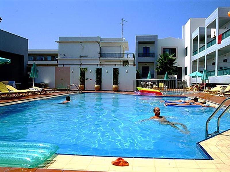 Flisvos Beach (Adults Only) Apartment Rethymno  ภายนอก รูปภาพ