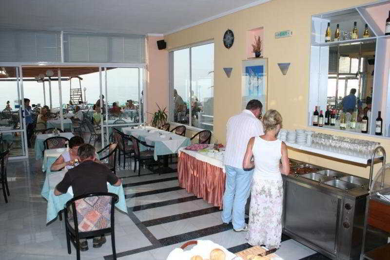 Flisvos Beach (Adults Only) Apartment Rethymno  ภายนอก รูปภาพ